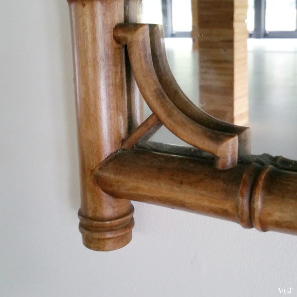 Grote houten vintage faux bamboo wandspiegel
