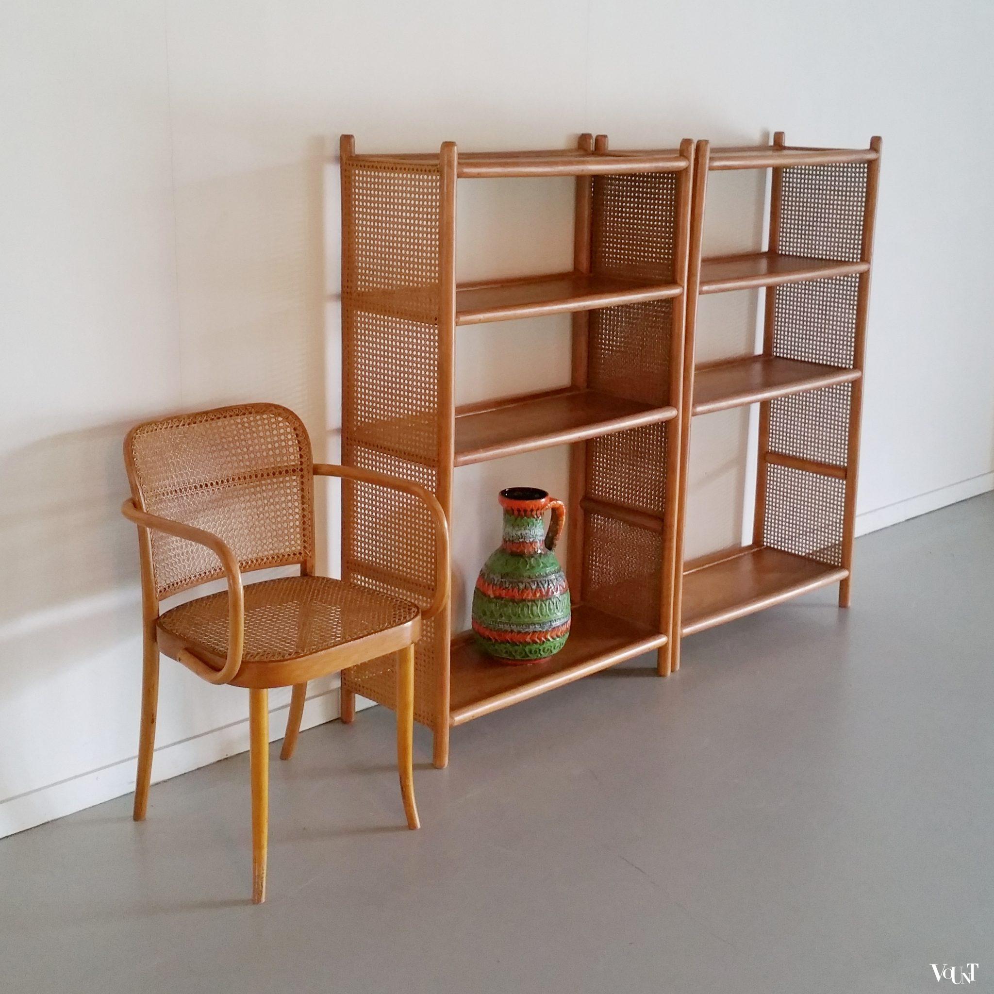 Boekenkastje hout en rotan webbing, jaren '60