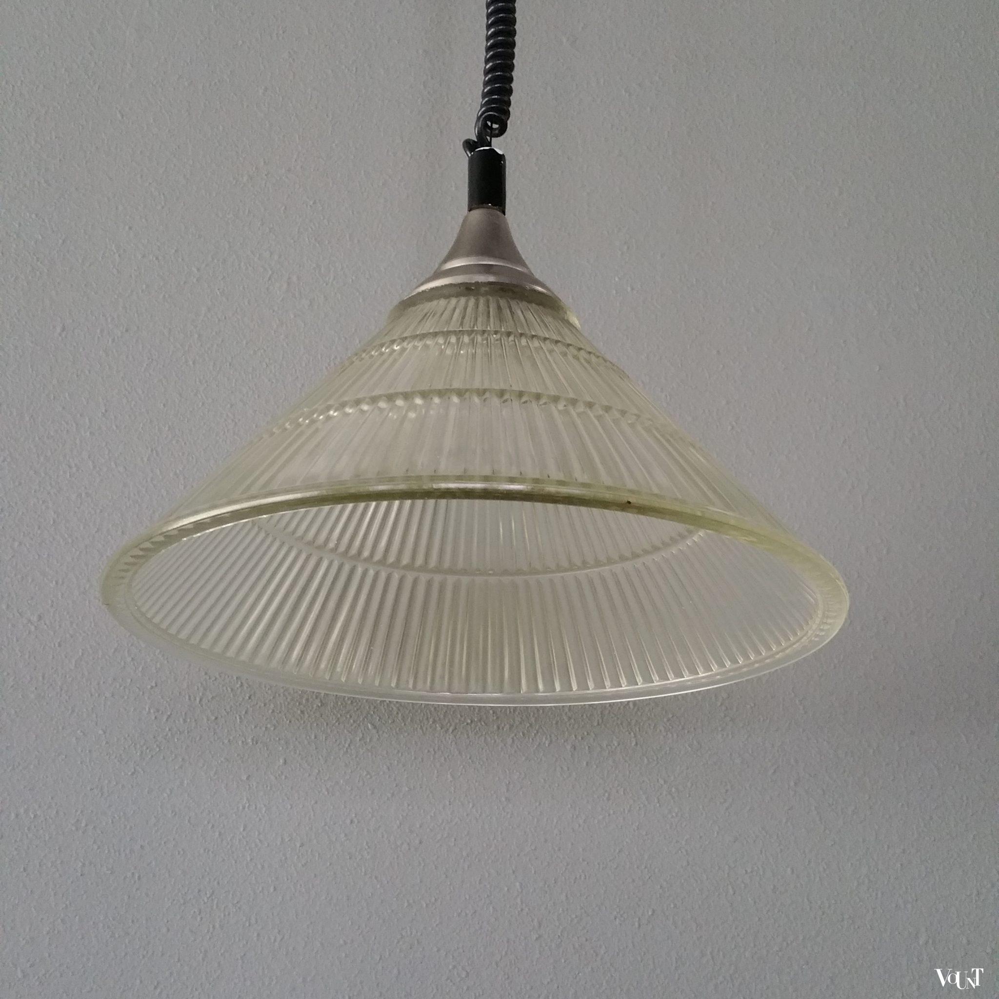 In hoogte verstelbare holophane hanglamp, jaren '70