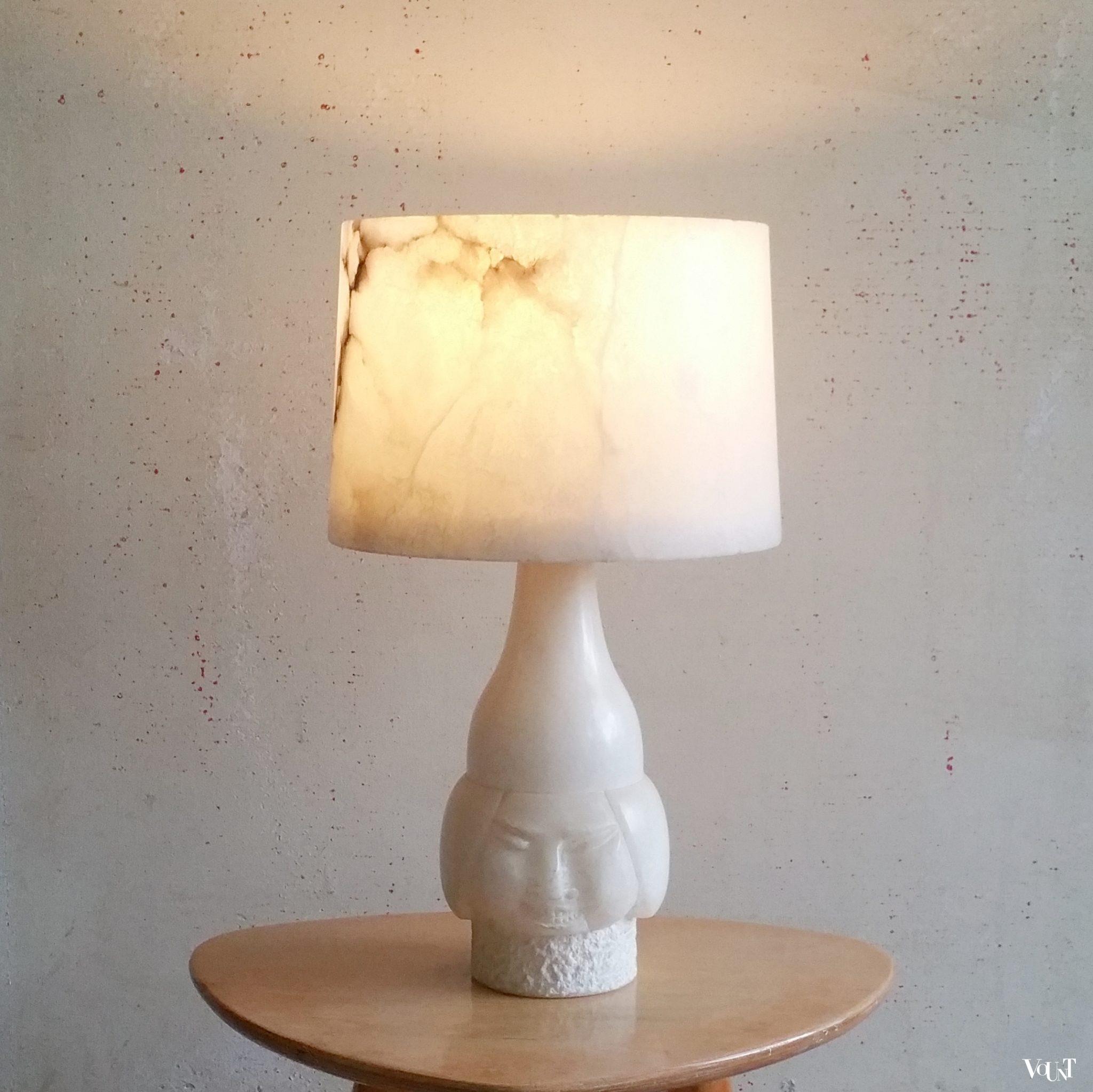 Tafellamp albast, 1e helft 20e eeuw