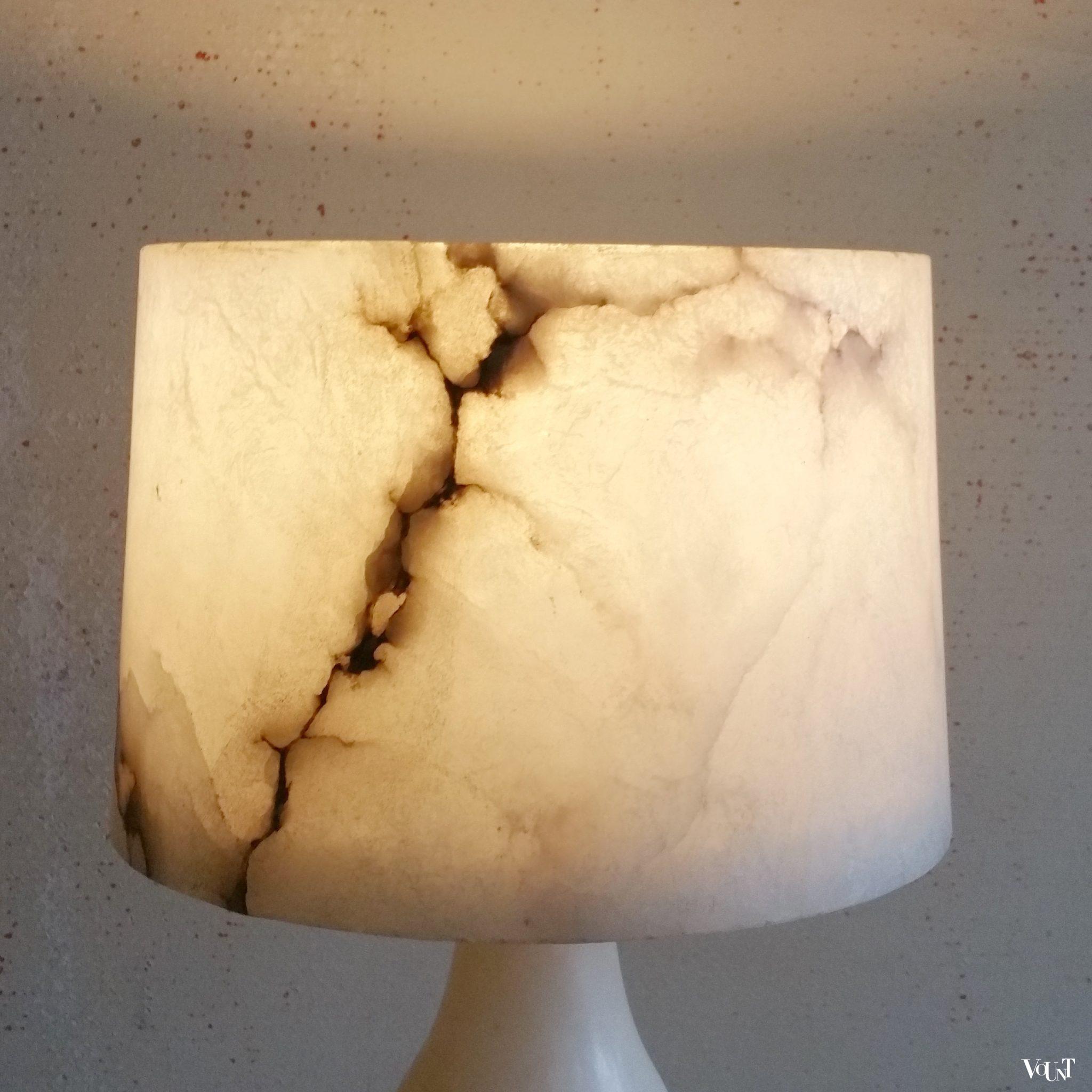 Tafellamp albast, 1e helft 20e eeuw