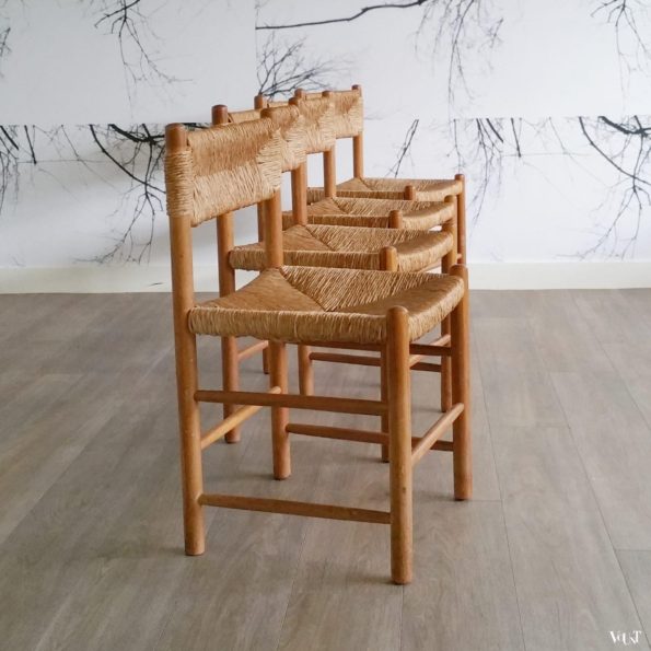 4 houten rietgematte stoelen, (in de stijl van) Charlotte Perriand, jaren '50
