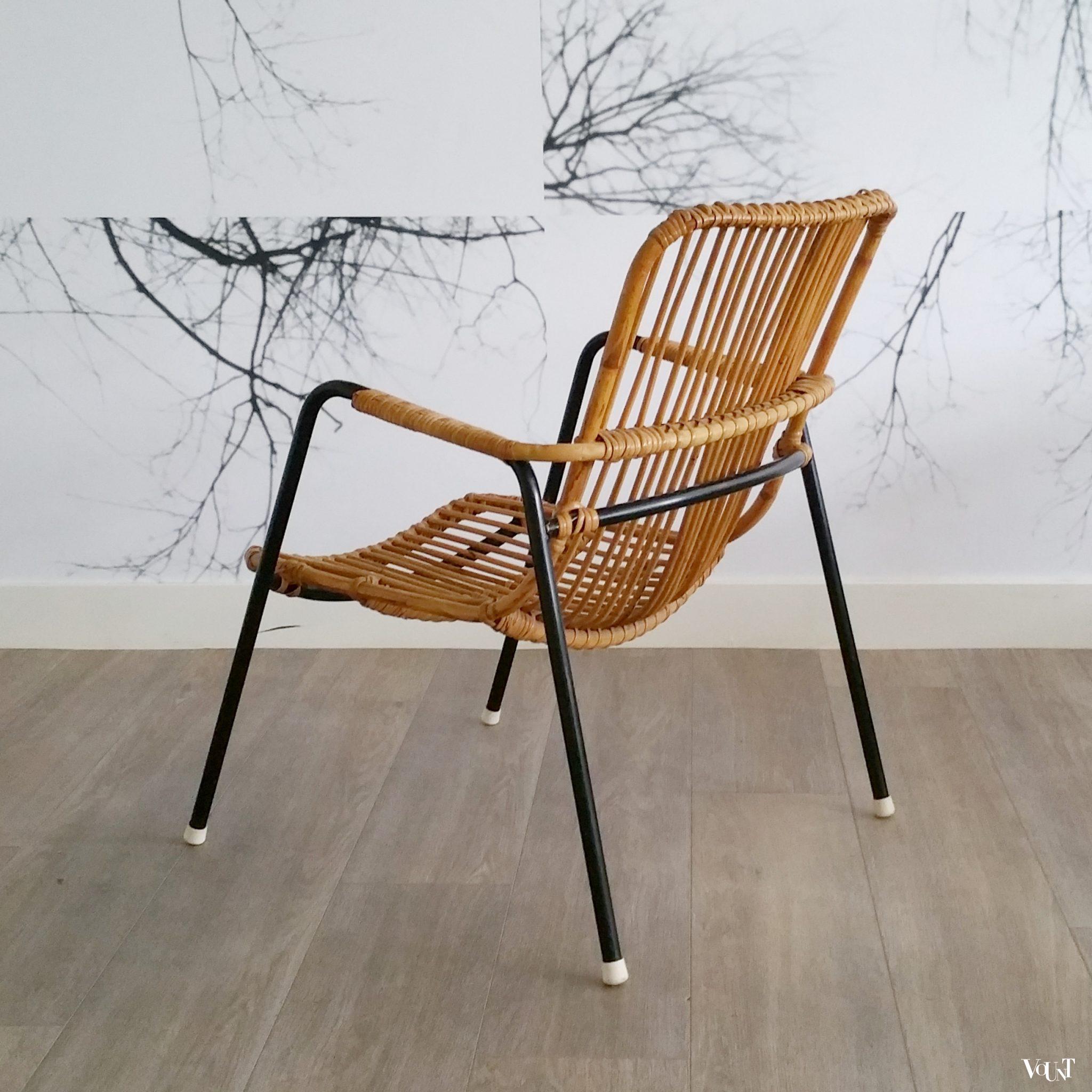 Rotan stoel met zwart metalen frame, jaren '50