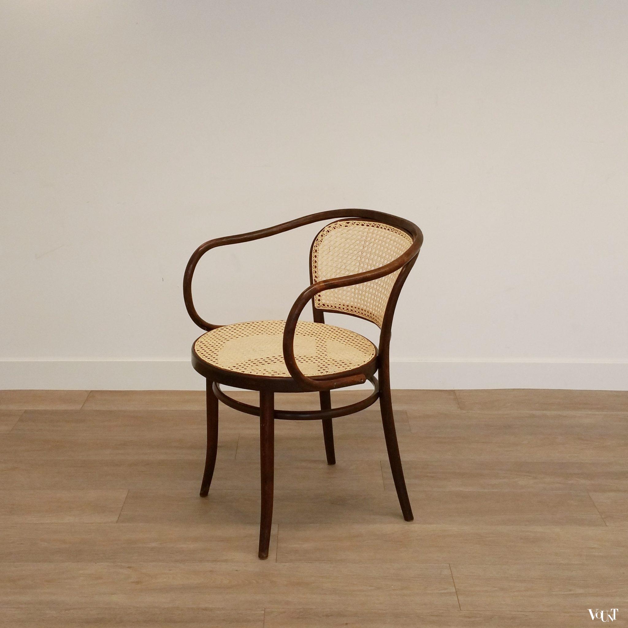 Stoel nr. 210, Ligna Drevounia, jaren '60/'70