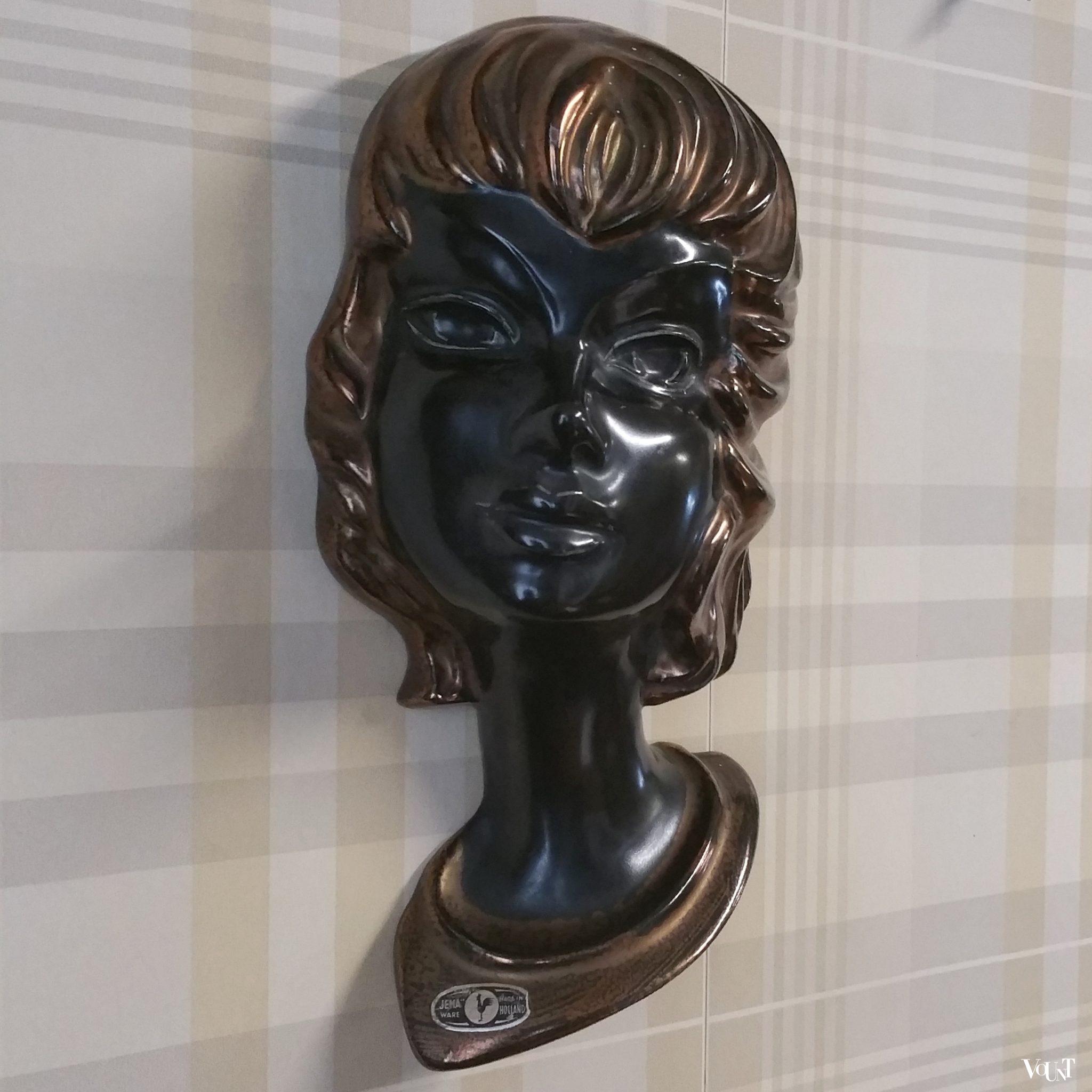 Wanddecoratie keramisch vrouwenhoofd, Jema Holland, jaren '50
