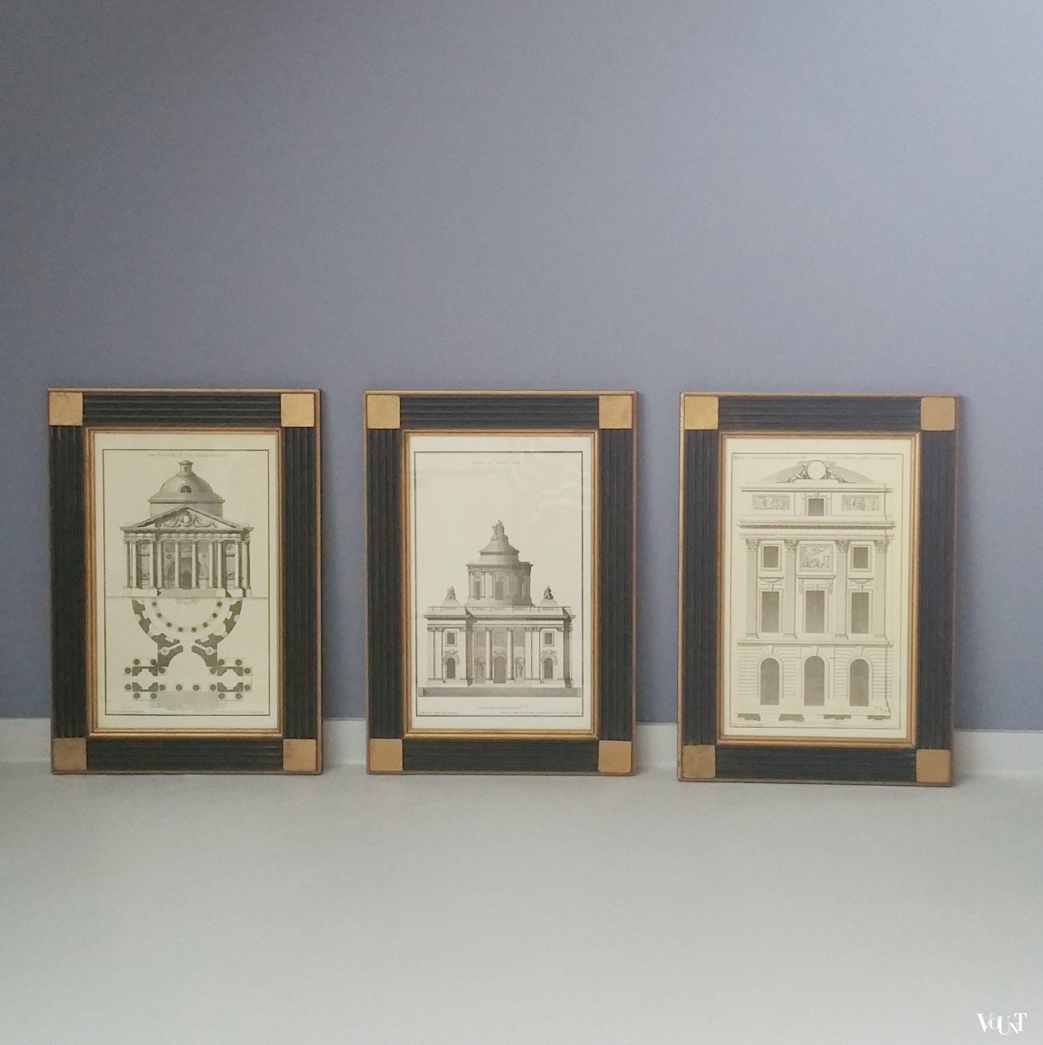 Set van 3 prints van gravures van J.F. de Neufforge in houten lijsten