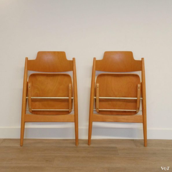 2 vintage beukenhouten SE 18 klapstoelen, Egon Eiermann voor Wilde und Spieth, jaren '50