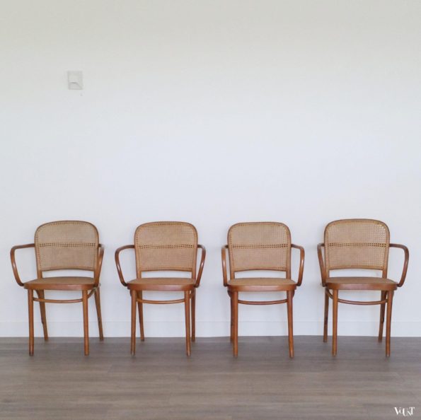 Set van 4 Praag of 811 stoelen, Roemenië, jaren '50/'60
