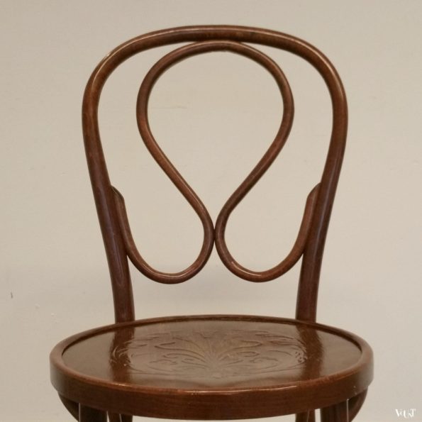 Set van 4 nr. 20 stoelen, Romania, jaren '60