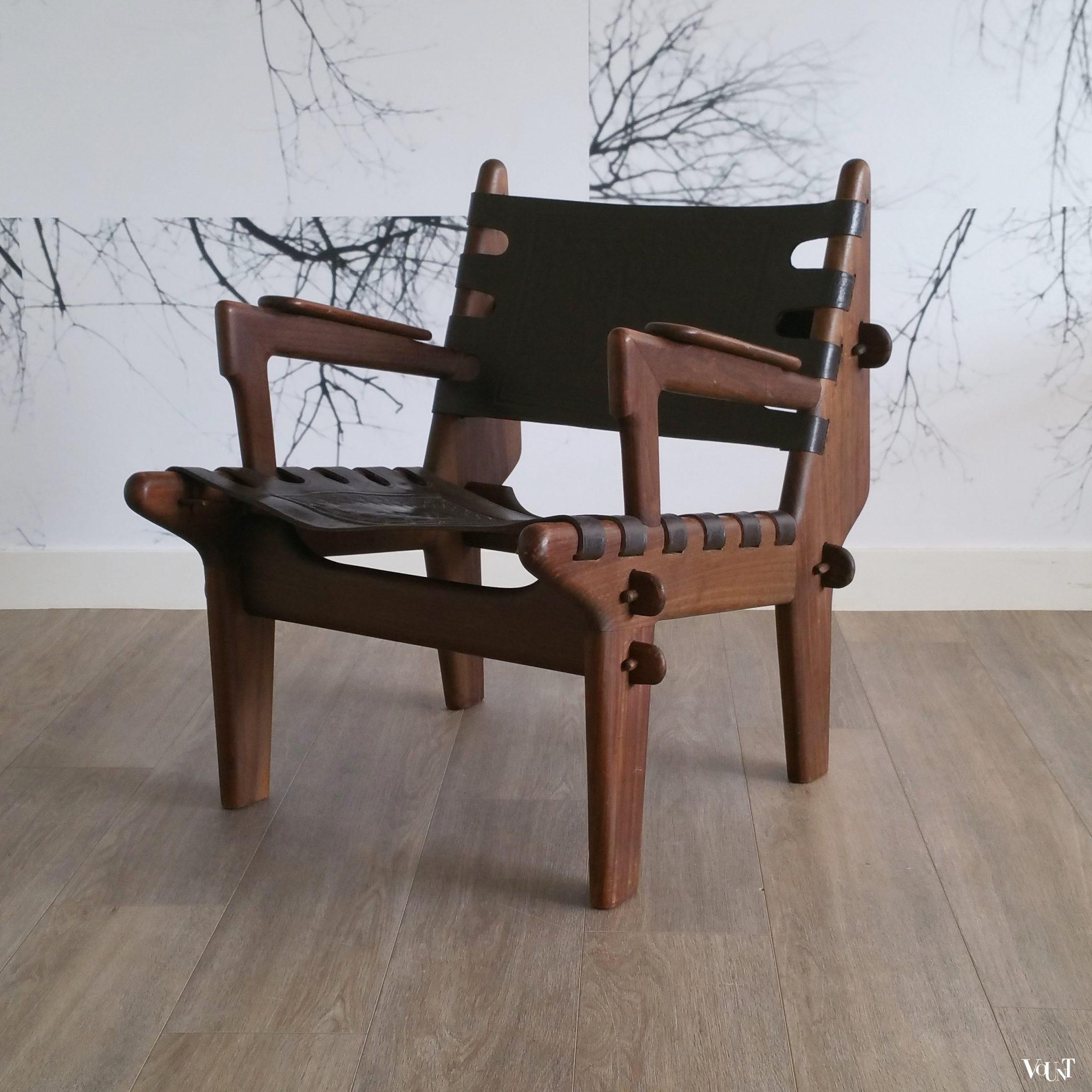 Fauteuil hout en leer, Angel Pazmino voor Meubles de Estilo, jaren '60