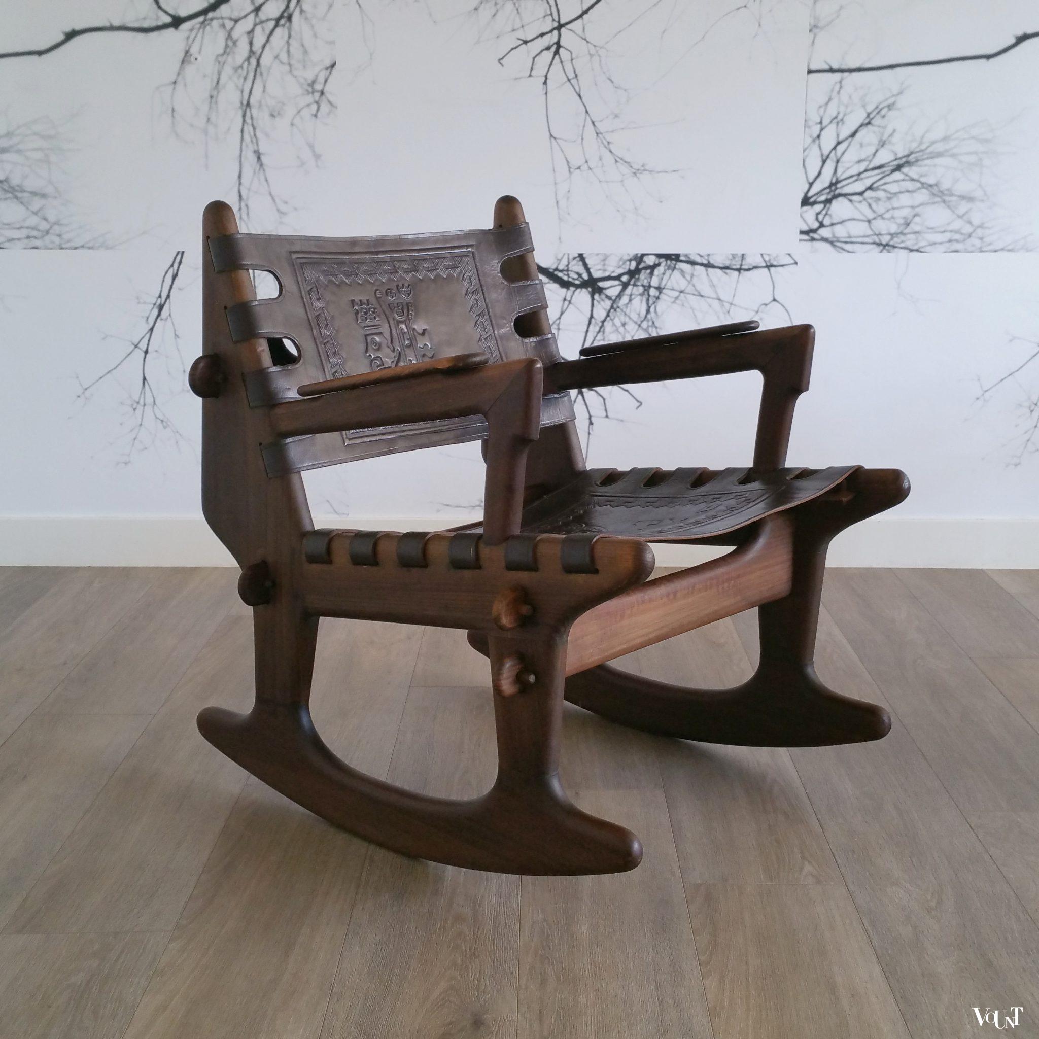 Schommelstoel hout en leer, Angel Pazmino voor Meubles de Estilo, jaren '60