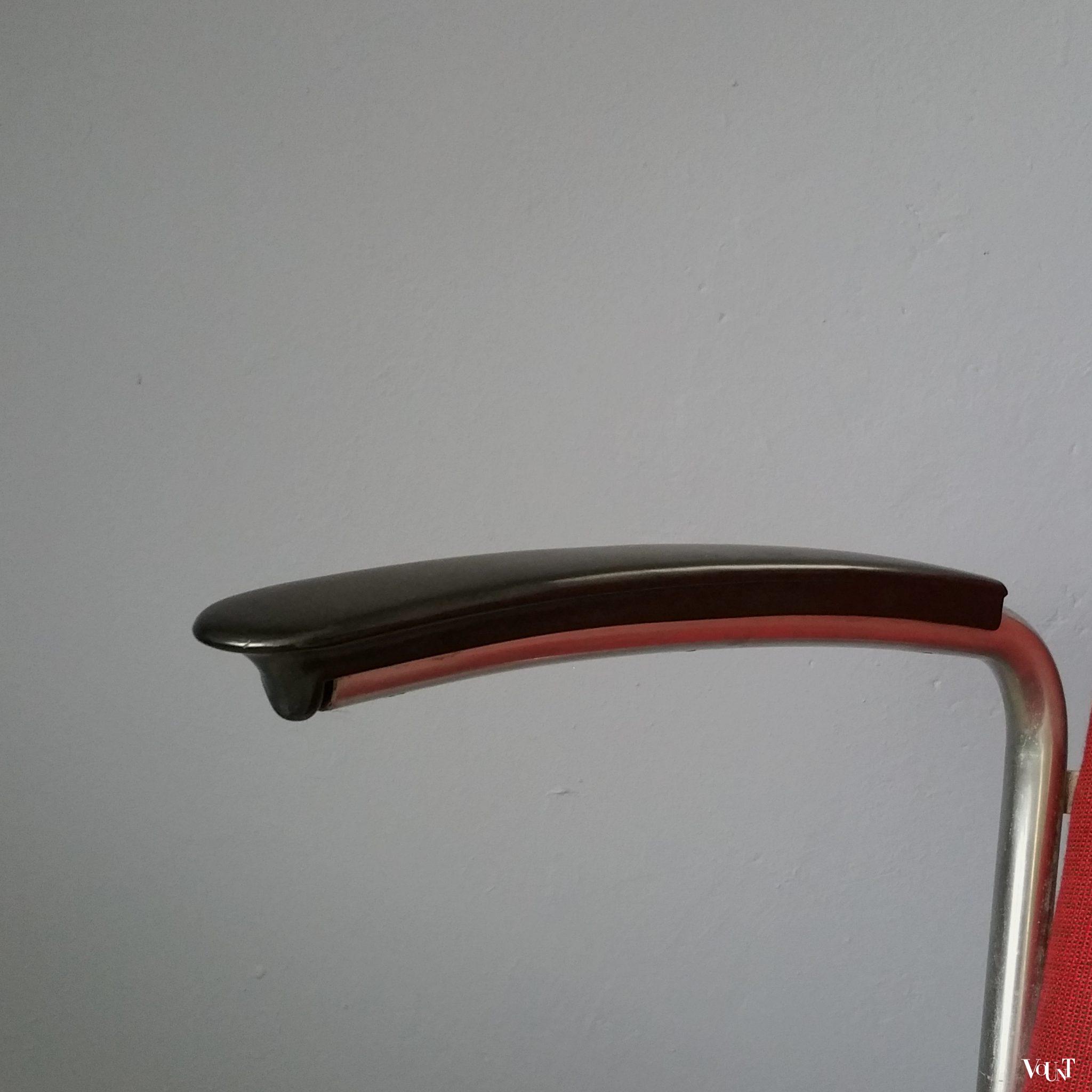 Stoel 413, W.H. Gispen voor Gispen, jaren '50/'60