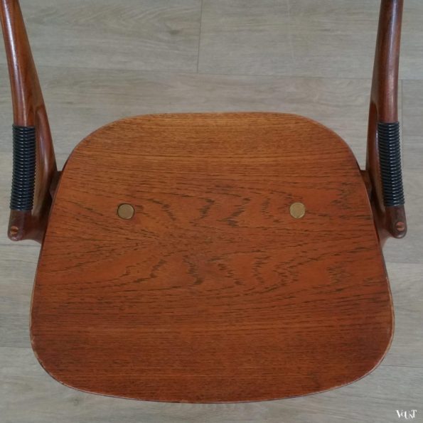 Set van 4 teakhouten stoelen model 17, Arne Hovmand Olsen voor Mogens Kold, jaren '50