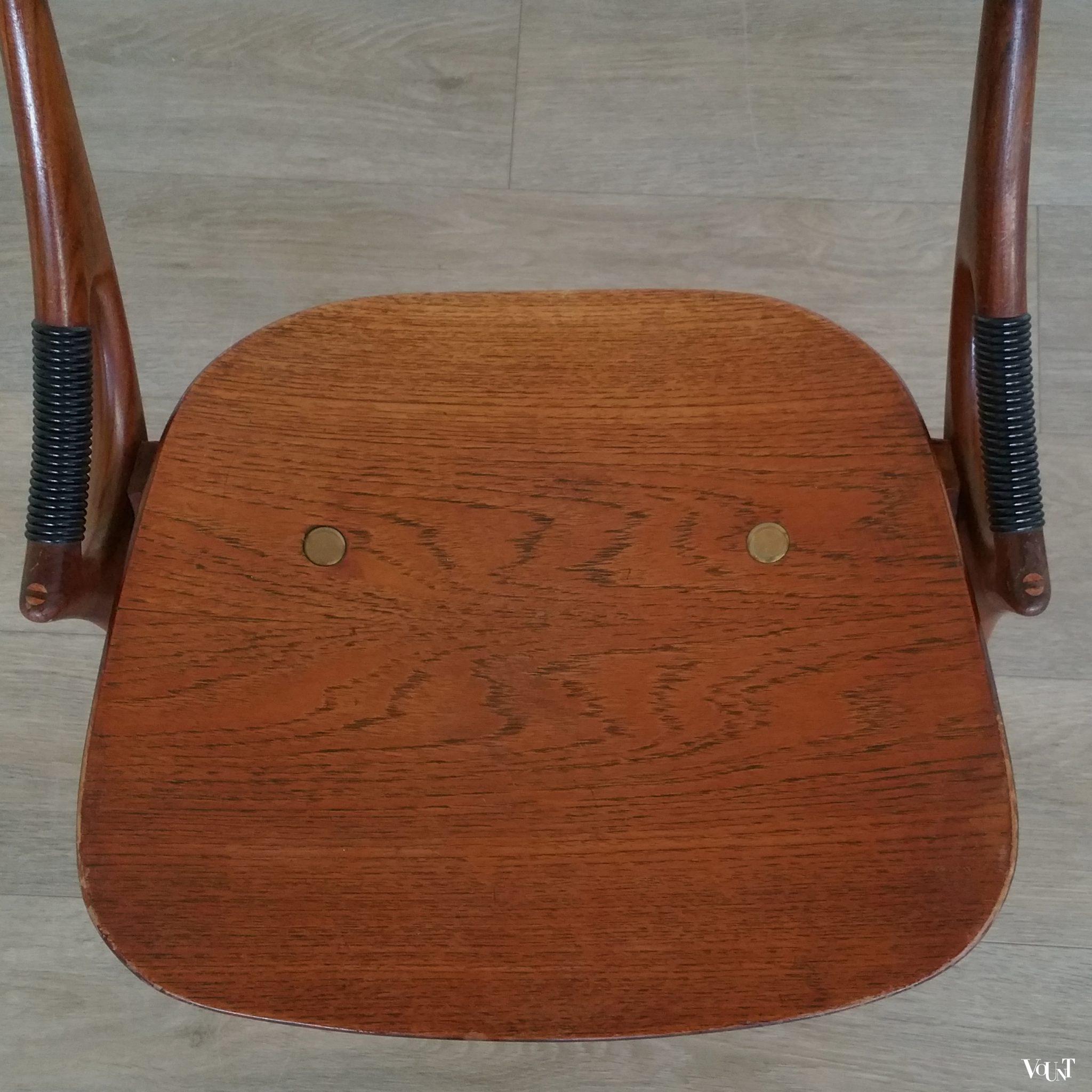 Set van 4 teakhouten stoelen model 17, Arne Hovmand Olsen voor Mogens Kold, jaren '50