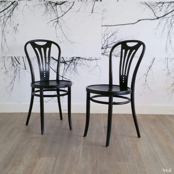 Set van 2 zwarte Jugendstil stoeltjes, ZPM Radomsko, jaren '60