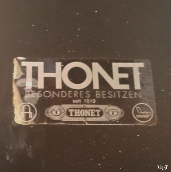 Tafel B26, Marcel Breuer voor Thonet, heruitgave jaren '90