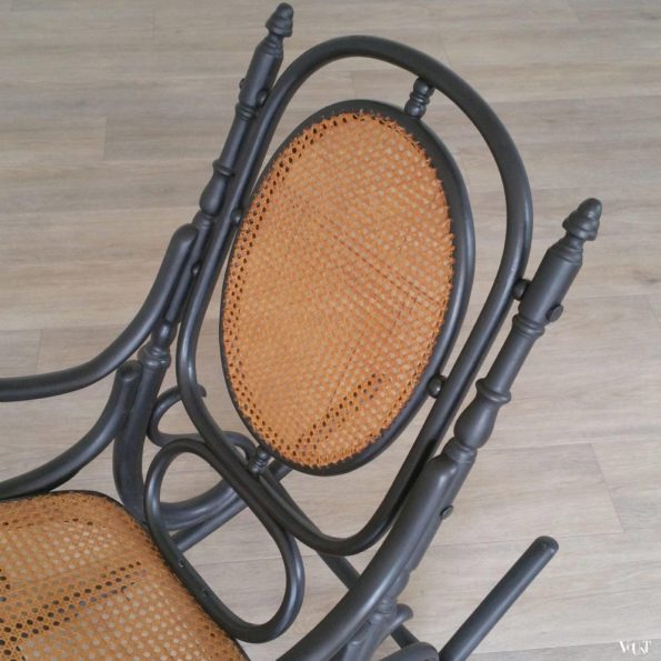 Zwarte bentwood schommelstoel Fischel, jaren '20