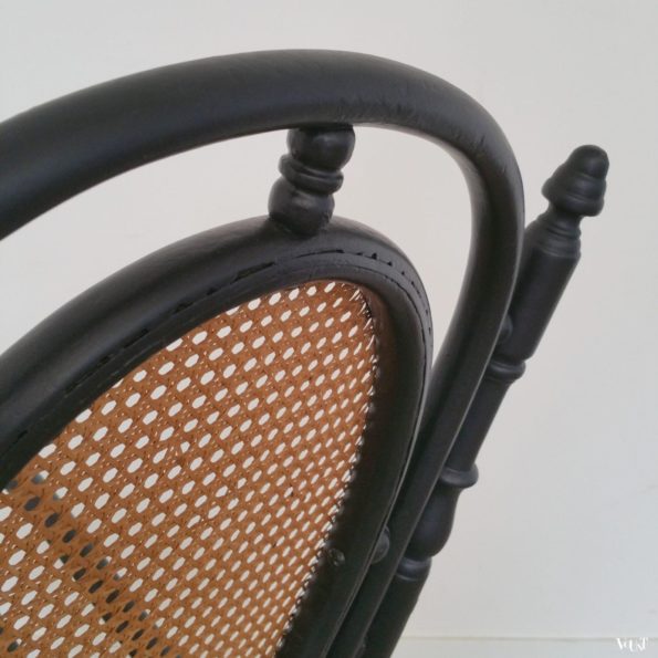 Zwarte bentwood schommelstoel Fischel, jaren '20