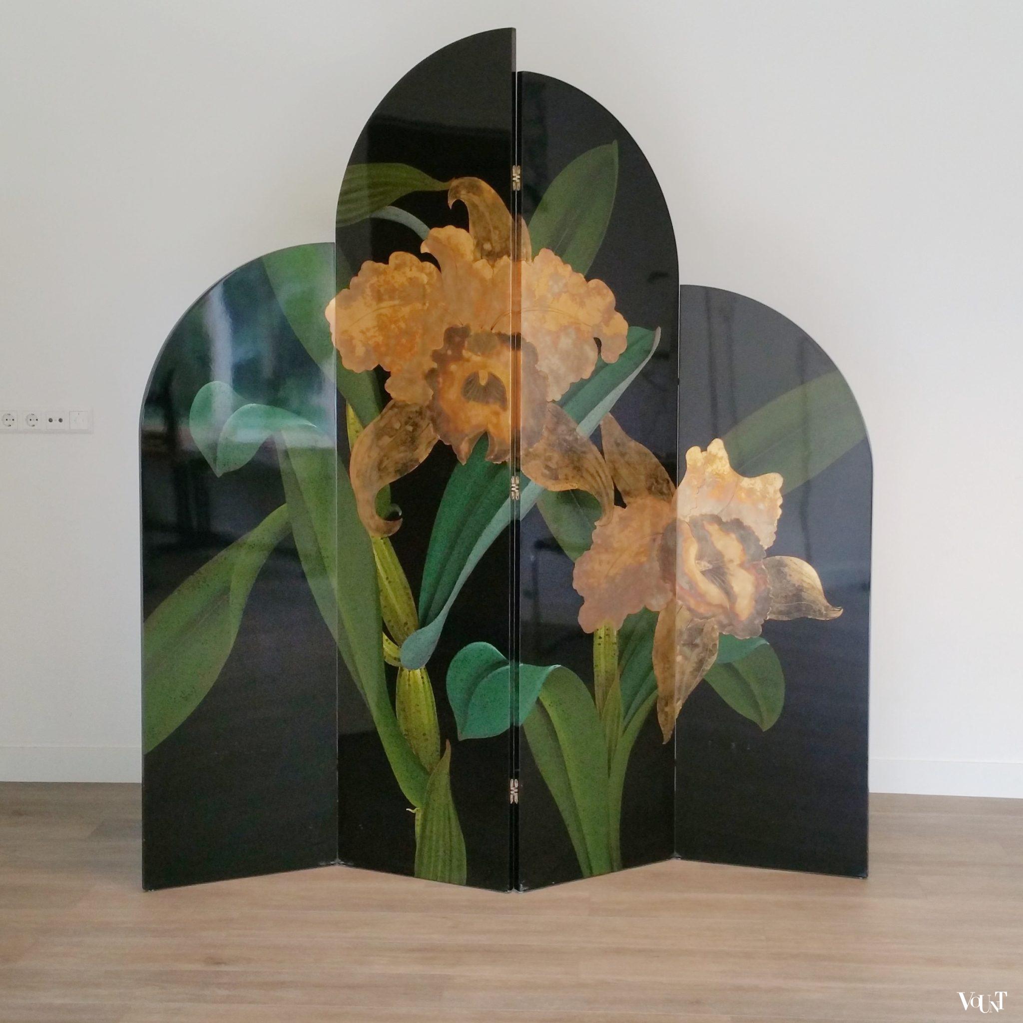 Gelakt kamerscherm met floraal motief, jaren '80