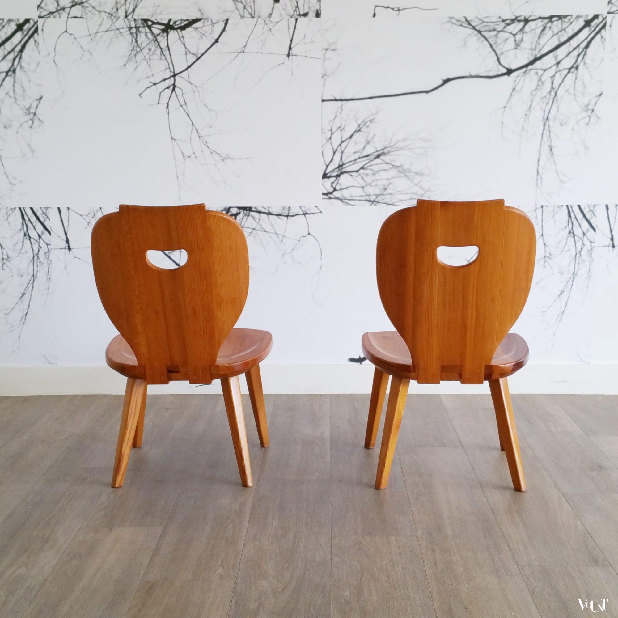 Set van 2 lage grenen stoelen, Carl Malmsten voor Svensk Fur, jaren '50