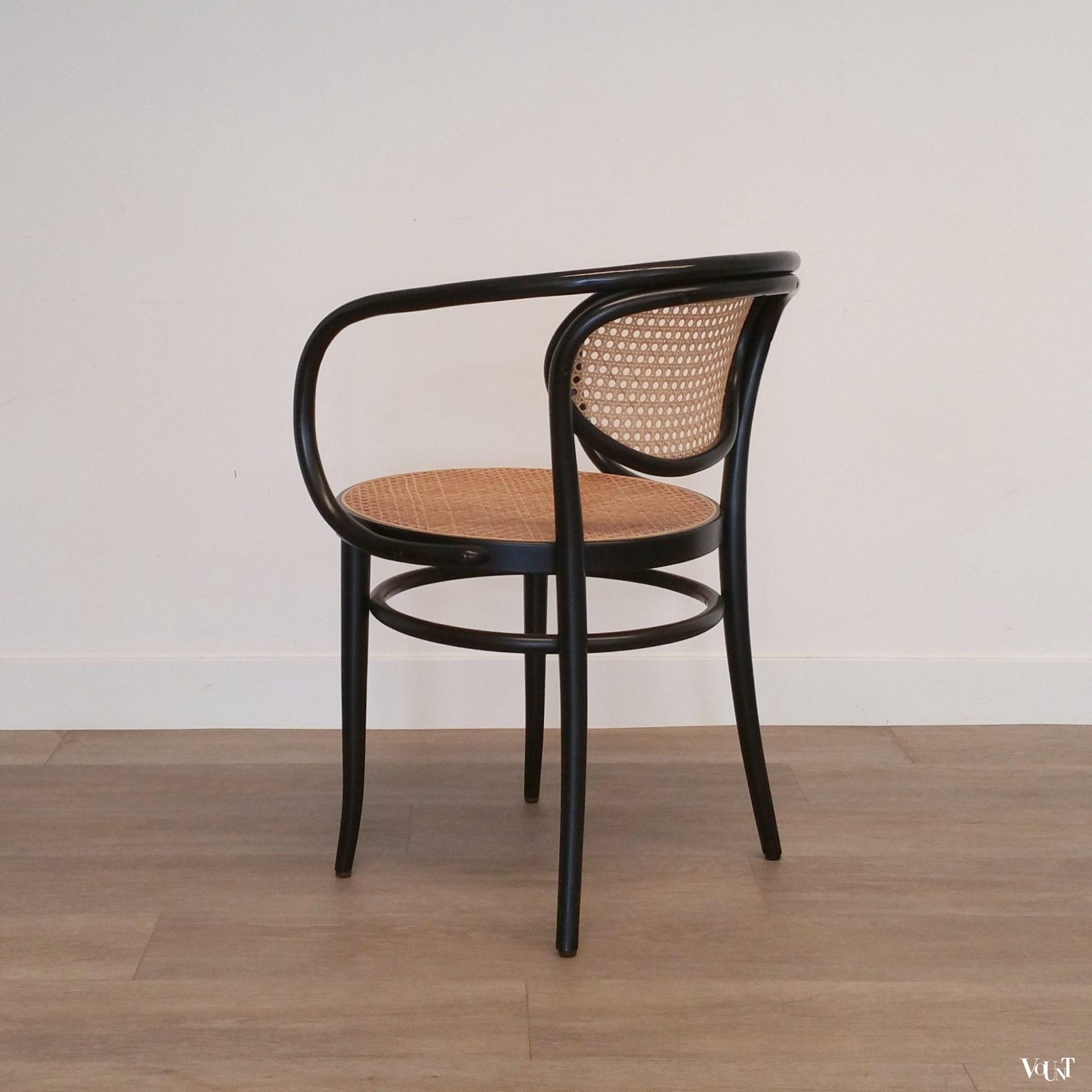 Set van 6 originele Thonet-stoelen nr. 210, 2001