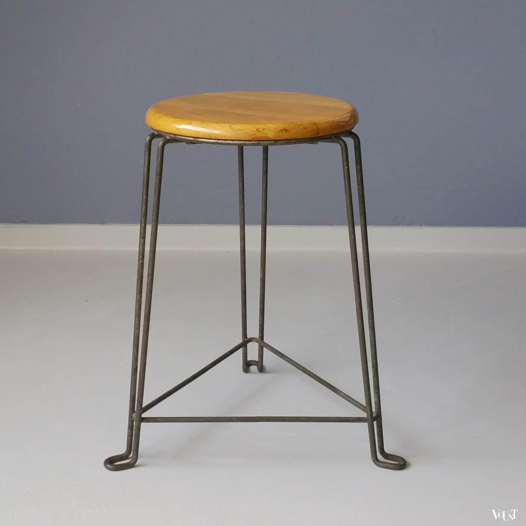 Set van 3 industriële krukken, Jan van der Togt voor Tomado, jaren '50