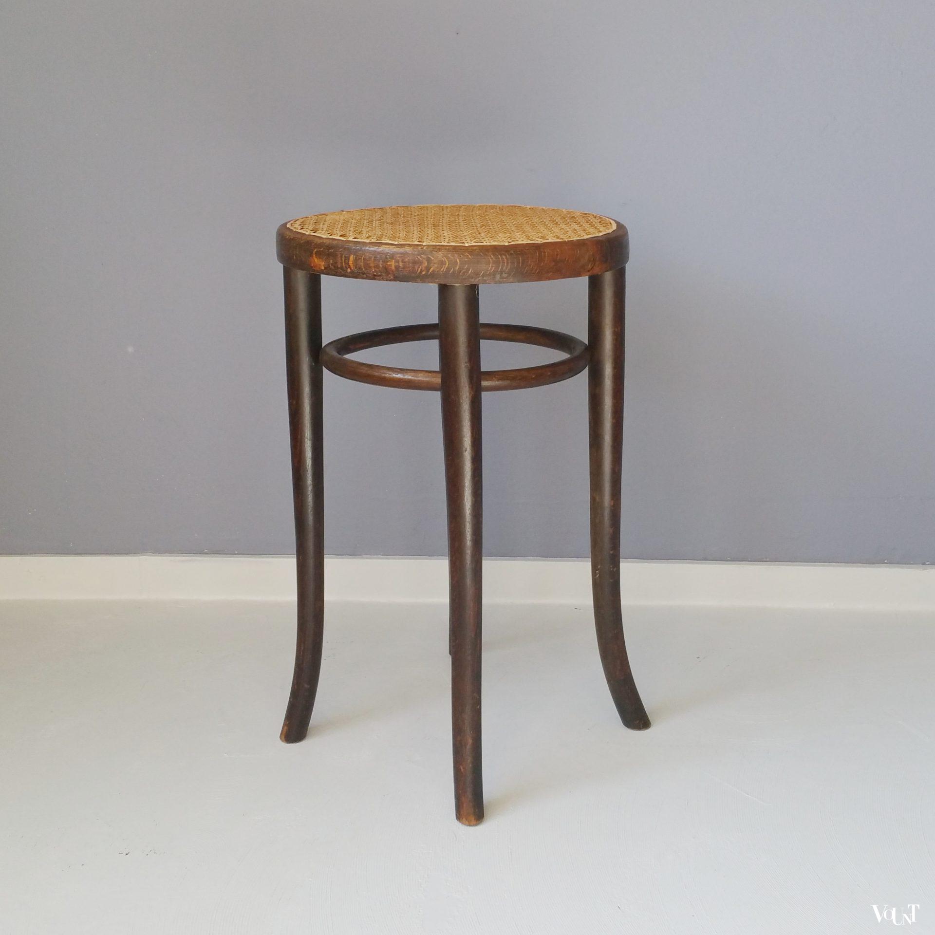 Originele Thonet-kruk nr. 4611 met rotan webbing, rond 1930
