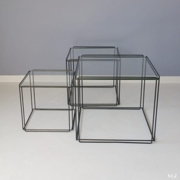 Set van 3 kubusvormige Isocele bijzettafeltjes van Max Sauze, jaren '70