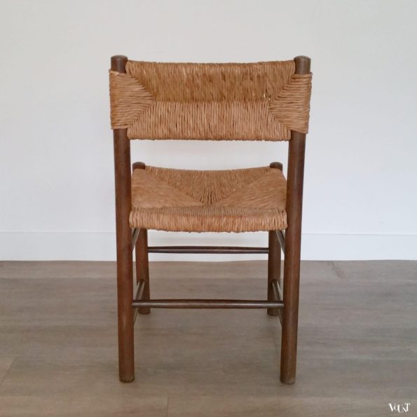 Set van 2 stoelen hout met biezen, in de stijl van Charlotte Perriand, jaren '50