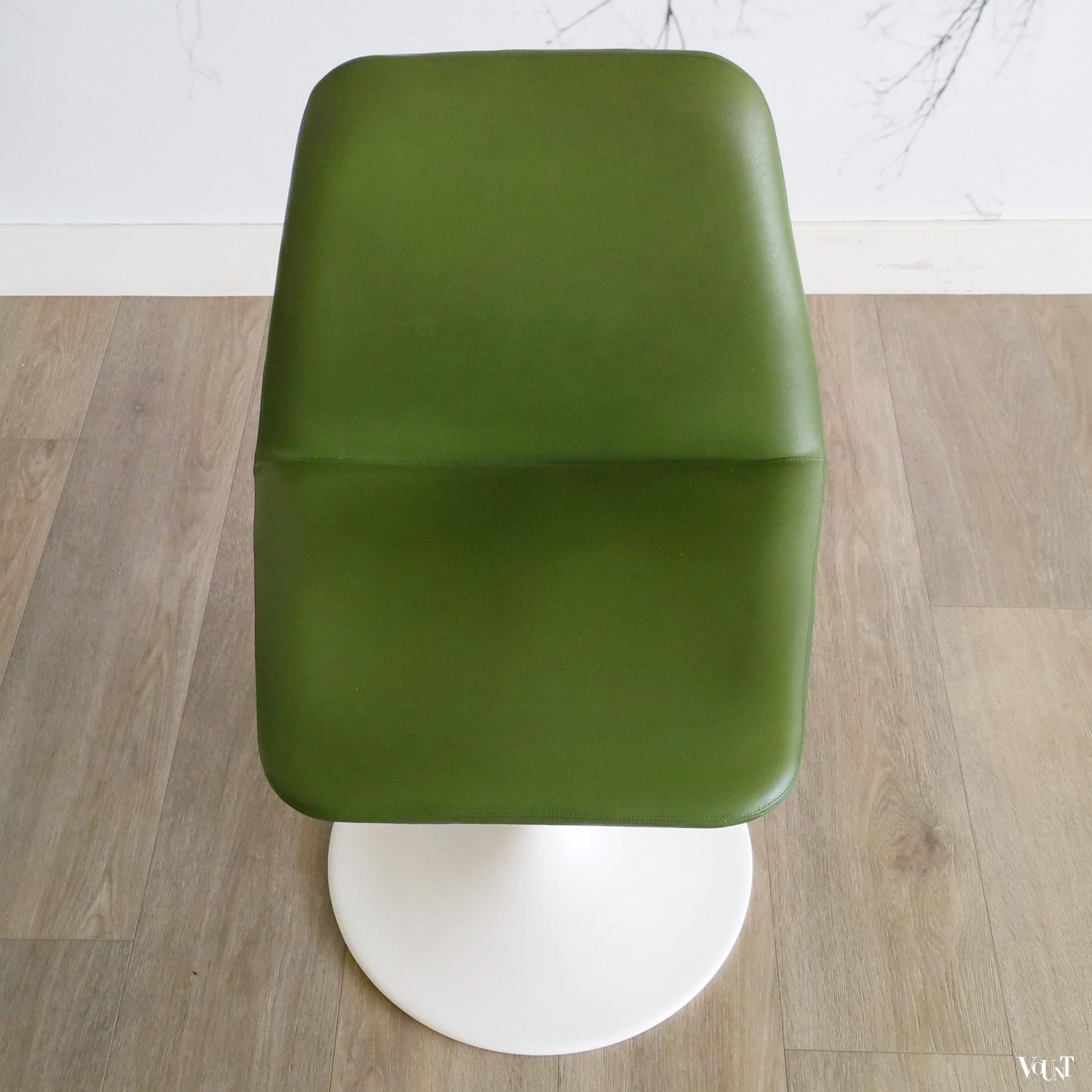 Set van 2 Vinga tulpstoeltjes, Börje Johanson, jaren '70