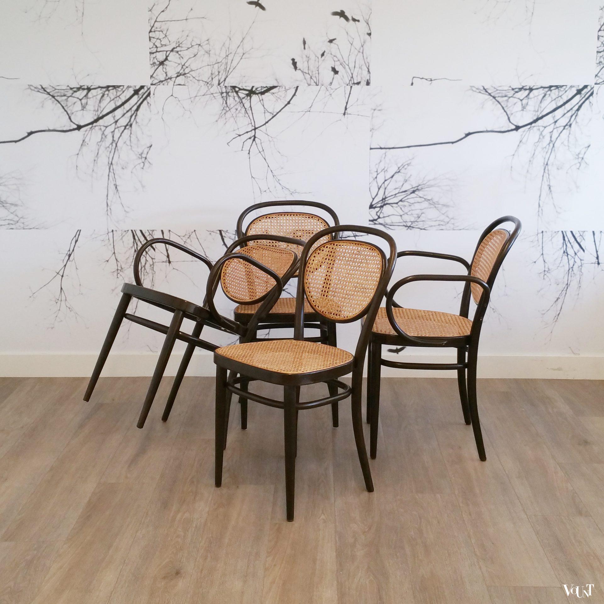 Set van 4 stoelen nr. 215, Thonet, jaren '80