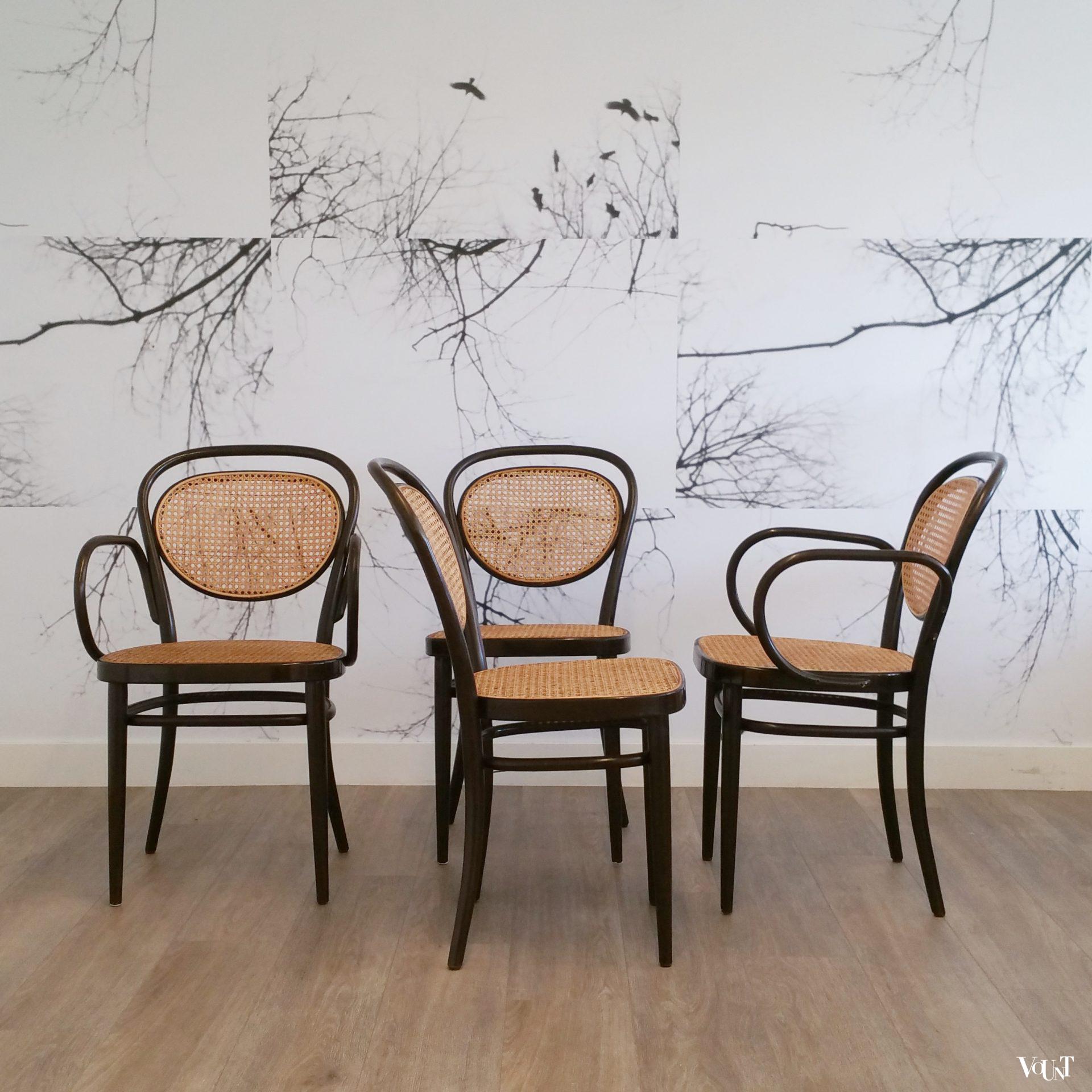 Set van 4 stoelen nr. 215, Thonet, jaren '80