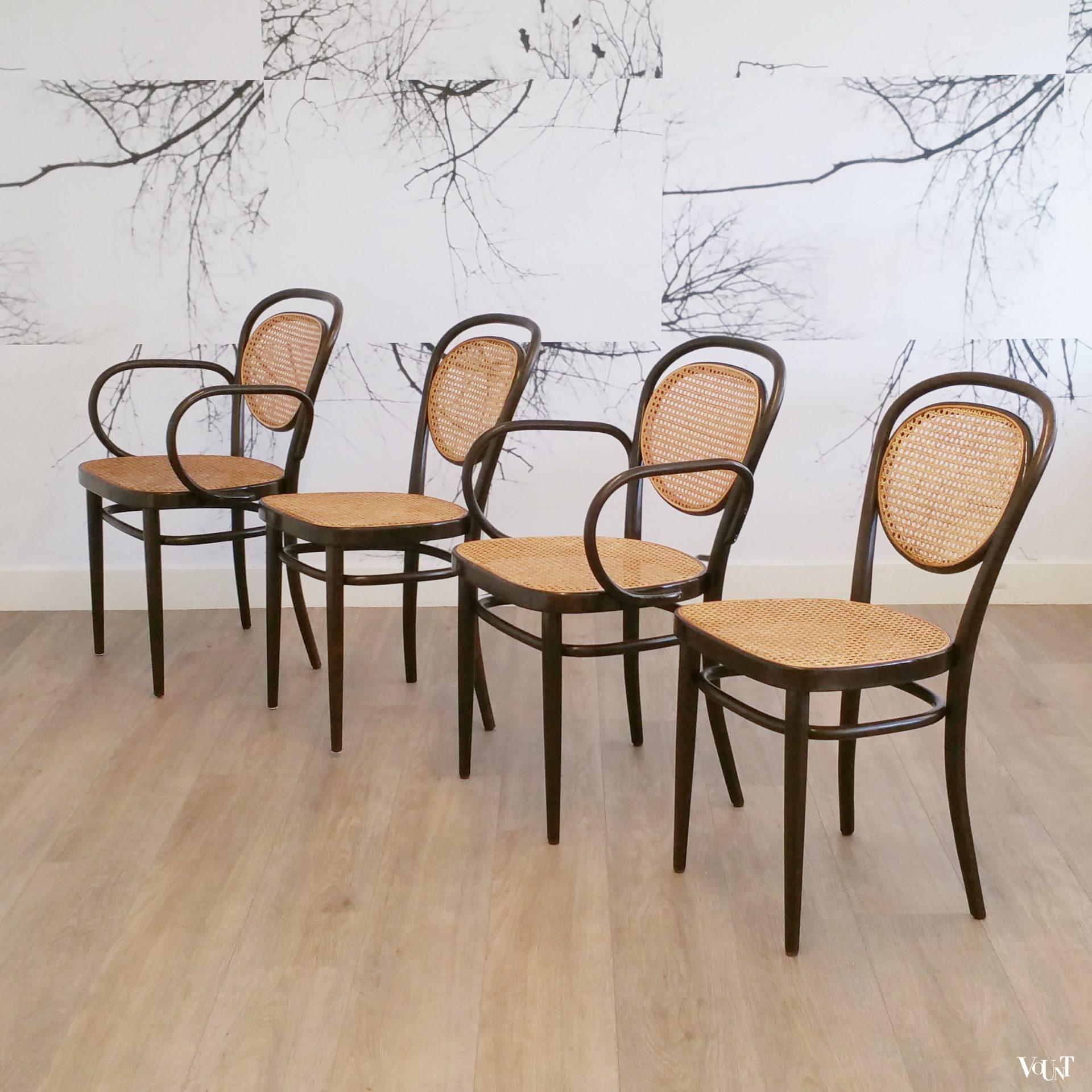 Set van 4 stoelen nr. 215, Thonet, jaren '80
