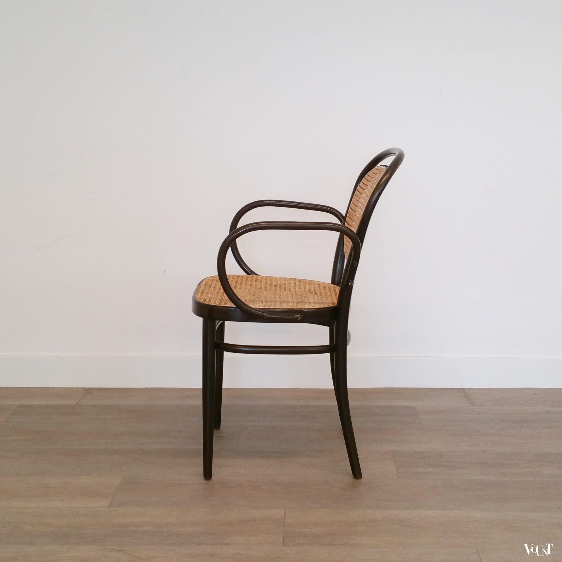 Set van 4 stoelen nr. 215, Thonet, jaren '80