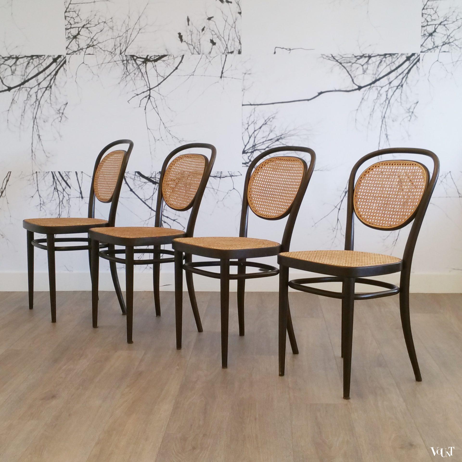 Set van 4 stoelen nr. 215, Thonet, jaren '70