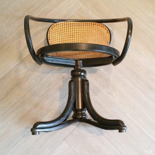 Thonet bureaustoel nr. 5501, 1985