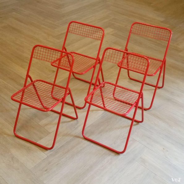 Set van 4 rode metalen "Ted Net" klapstoelen, Niels Gammelgaard voor Ikea, jaren '70