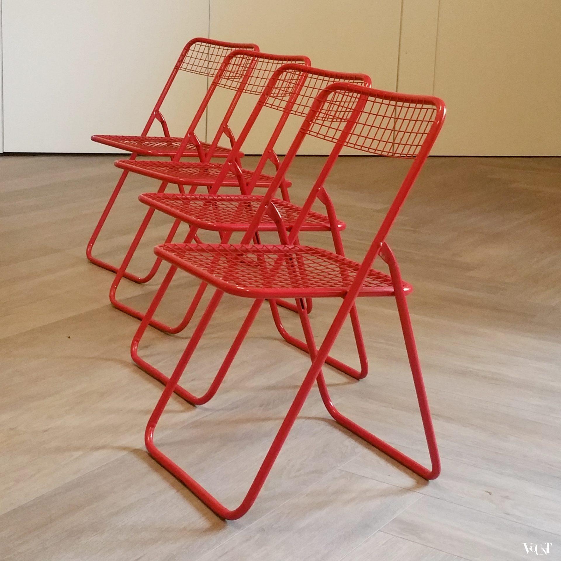 Set van 4 rode metalen "Ted Net" klapstoelen, Niels Gammelgaard voor Ikea, jaren '70
