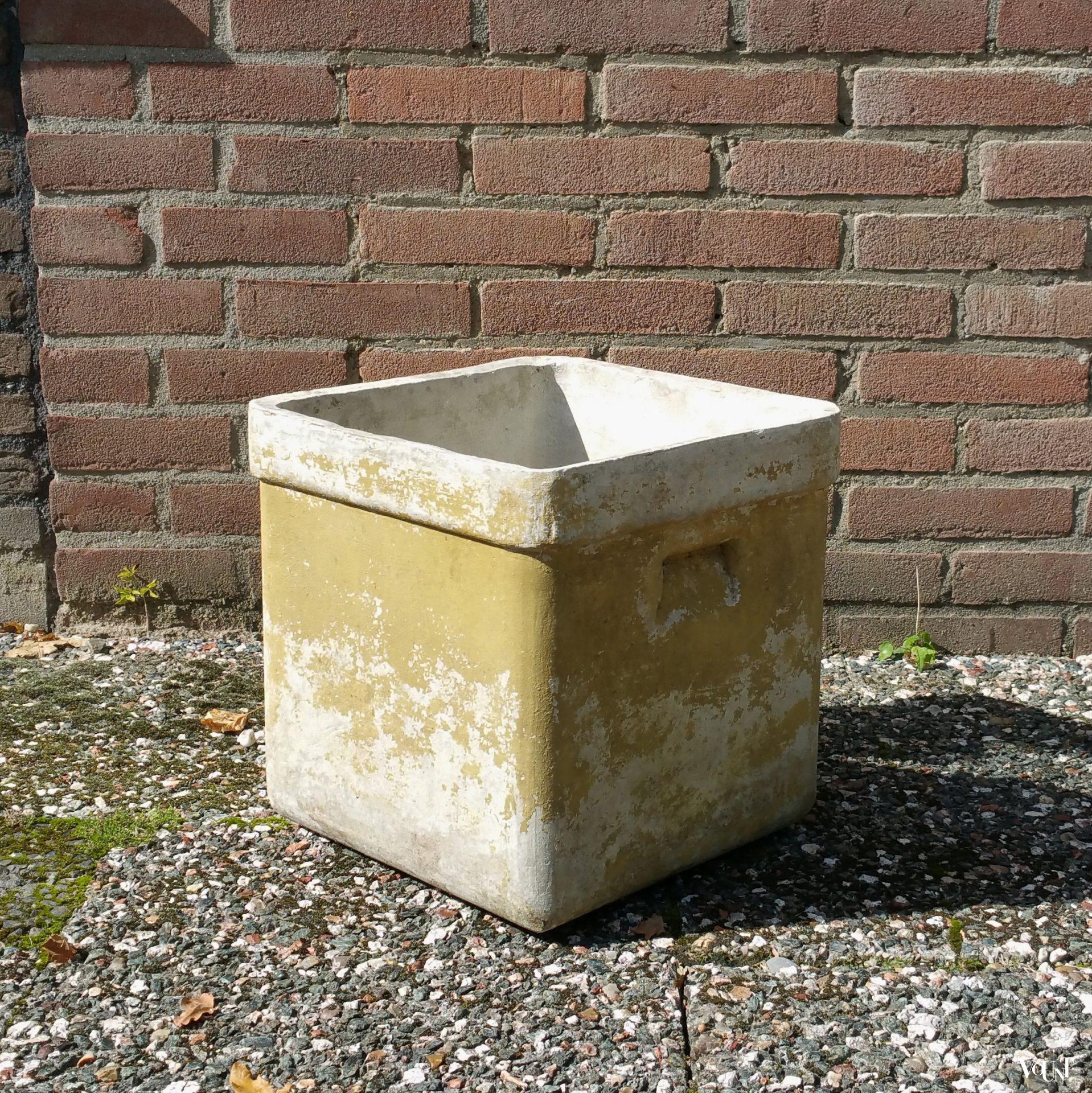 Vintage plantenbak Eternit, jaren '60