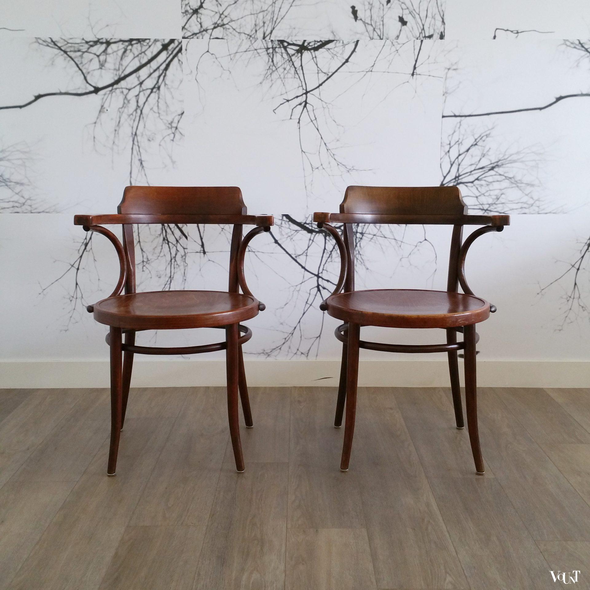 Set van 2 nr. 233 caféstoelen, Ligna, jaren '60