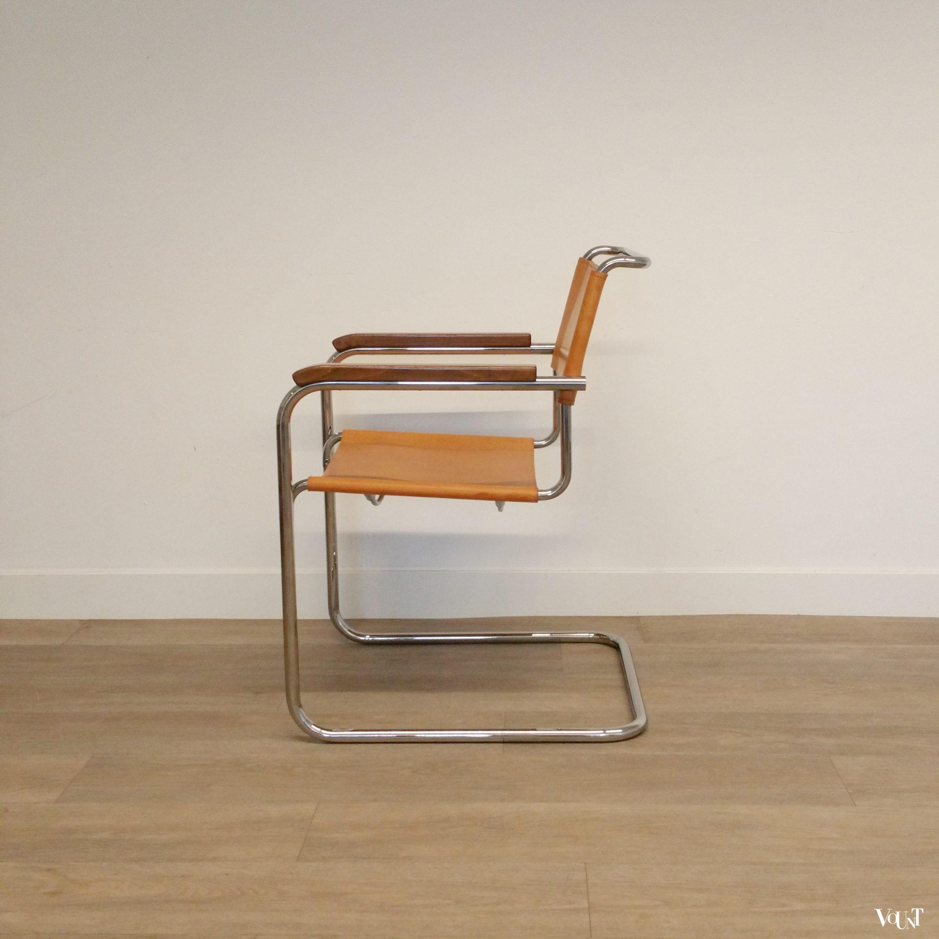 S34 buisframestoel met leren bekleding, Mart Stam voor Thonet, jaren '80