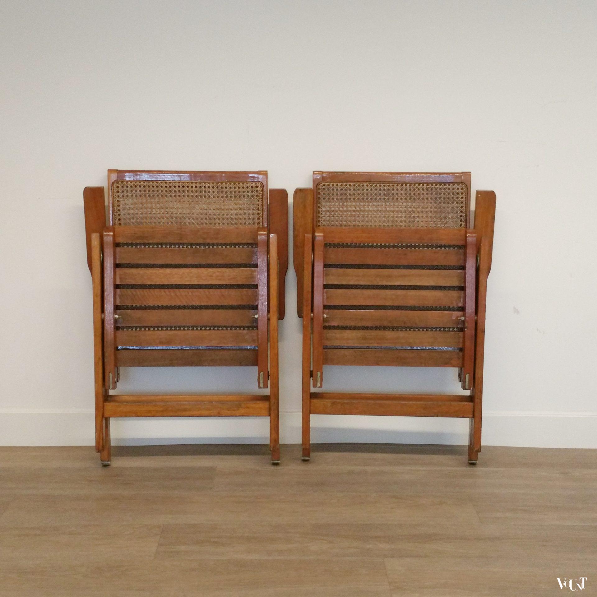 Set van 2 houten tuinstoelen met rotan webbing, jaren '70