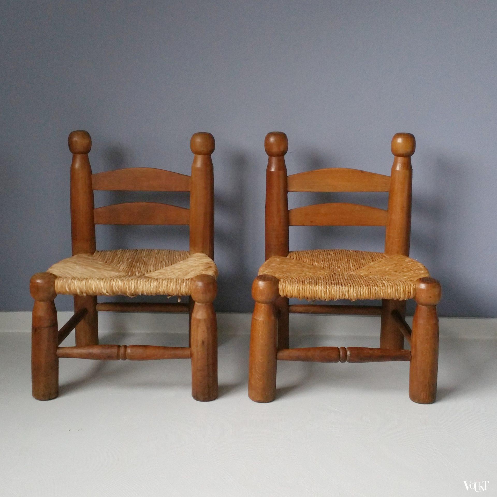 Set van 2 Franse lage stoeltjes met biezen, jaren '50