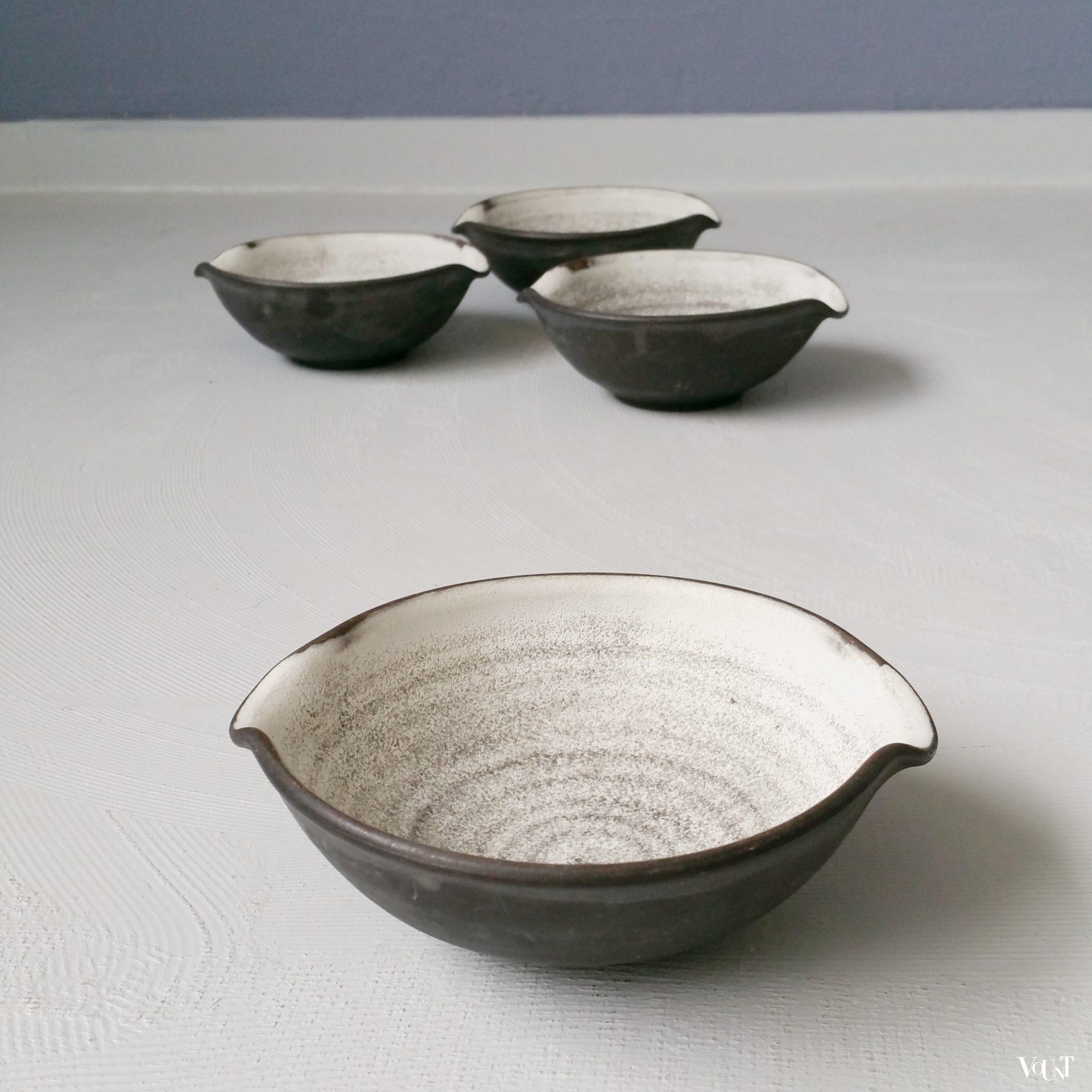 Set van 4 organisch vormgegeven schaaltjes, Zaalberg Holland, jaren '60