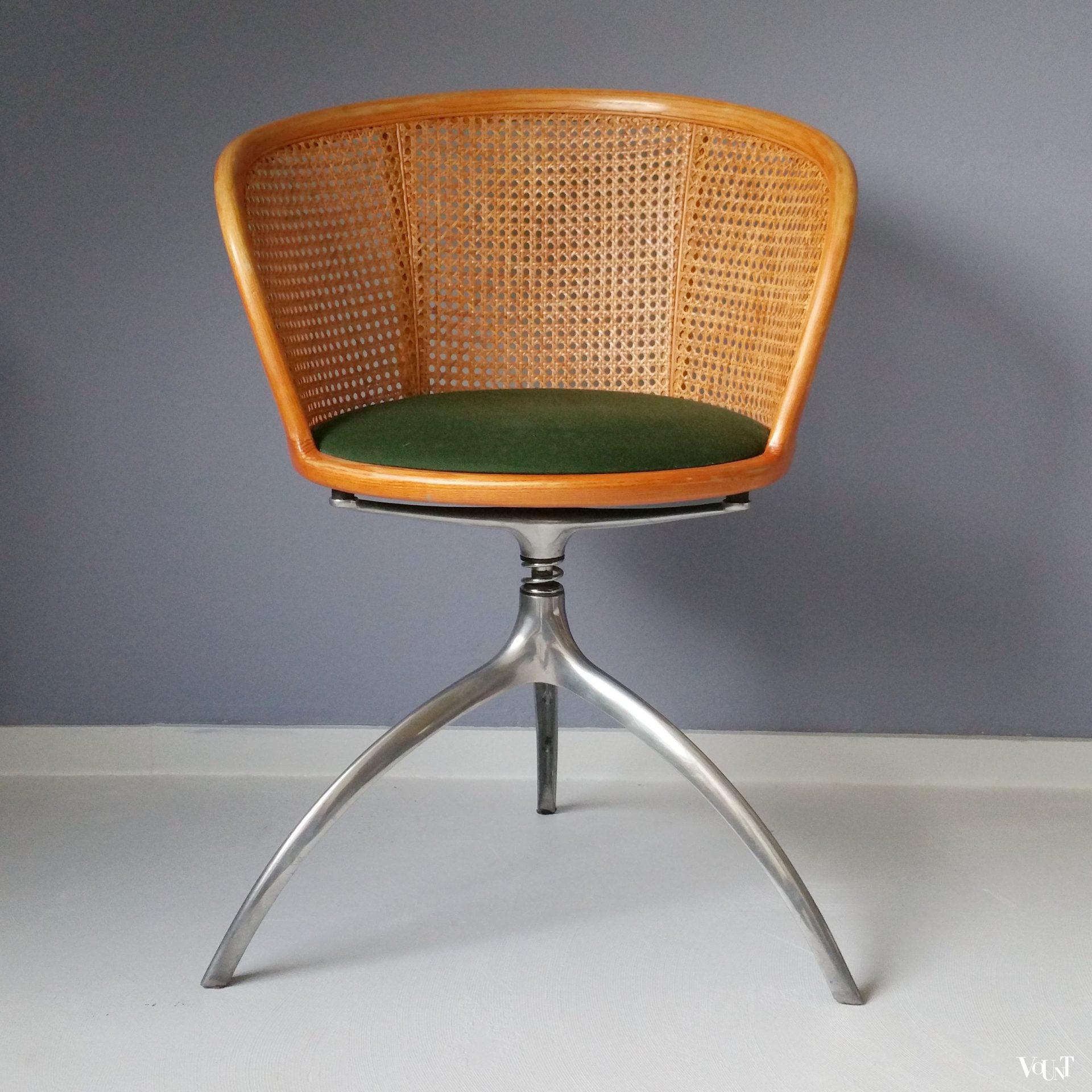 Draaistoel Young Lady, Paolo Rizzatto voor Alias, jaren '90