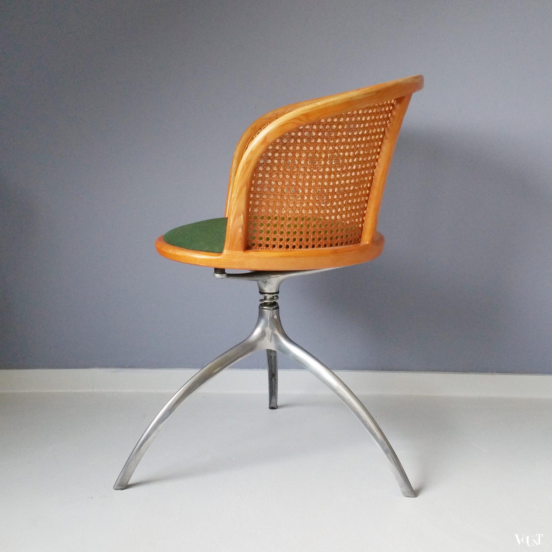 Draaistoel Young Lady, Paolo Rizzatto voor Alias, jaren '90