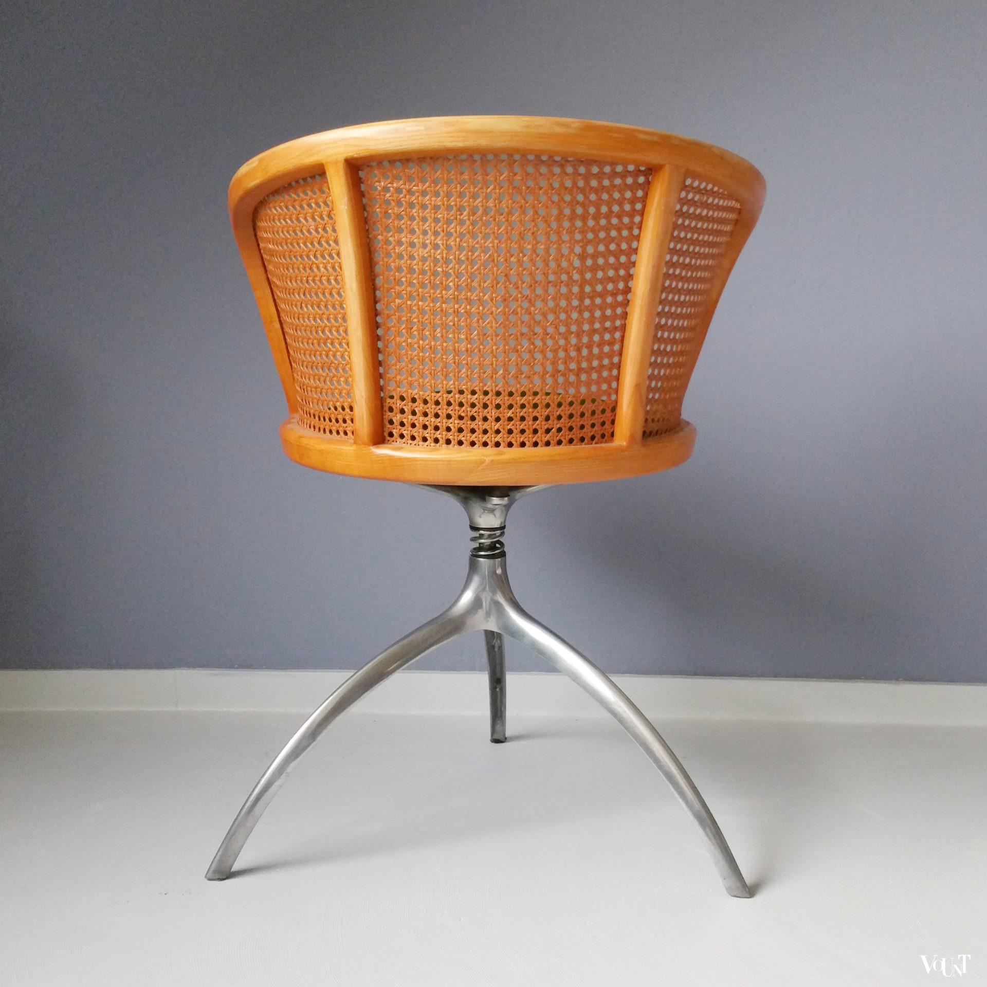 Draaistoel Young Lady, Paolo Rizzatto voor Alias, jaren '90