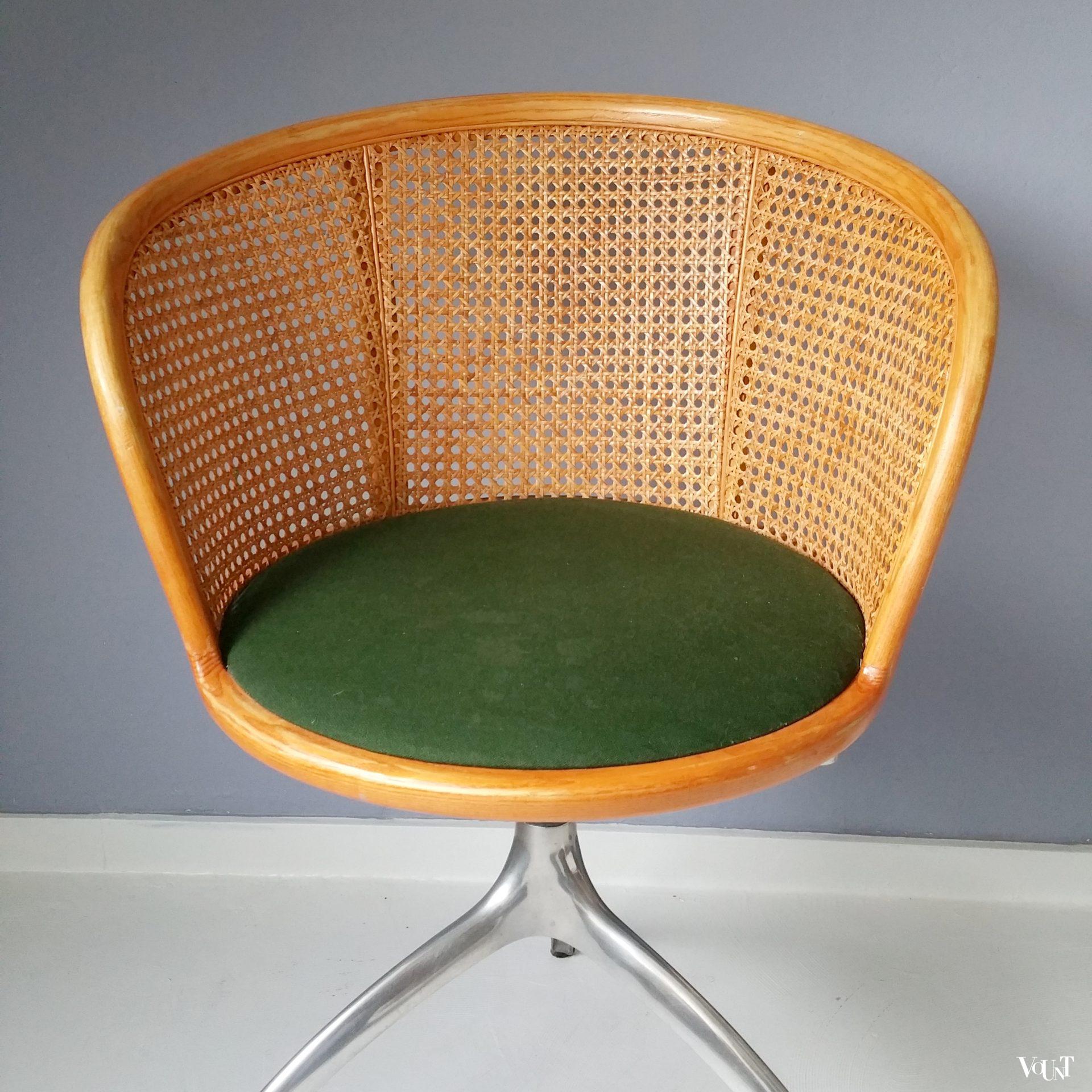 Draaistoel Young Lady, Paolo Rizzatto voor Alias, jaren '90