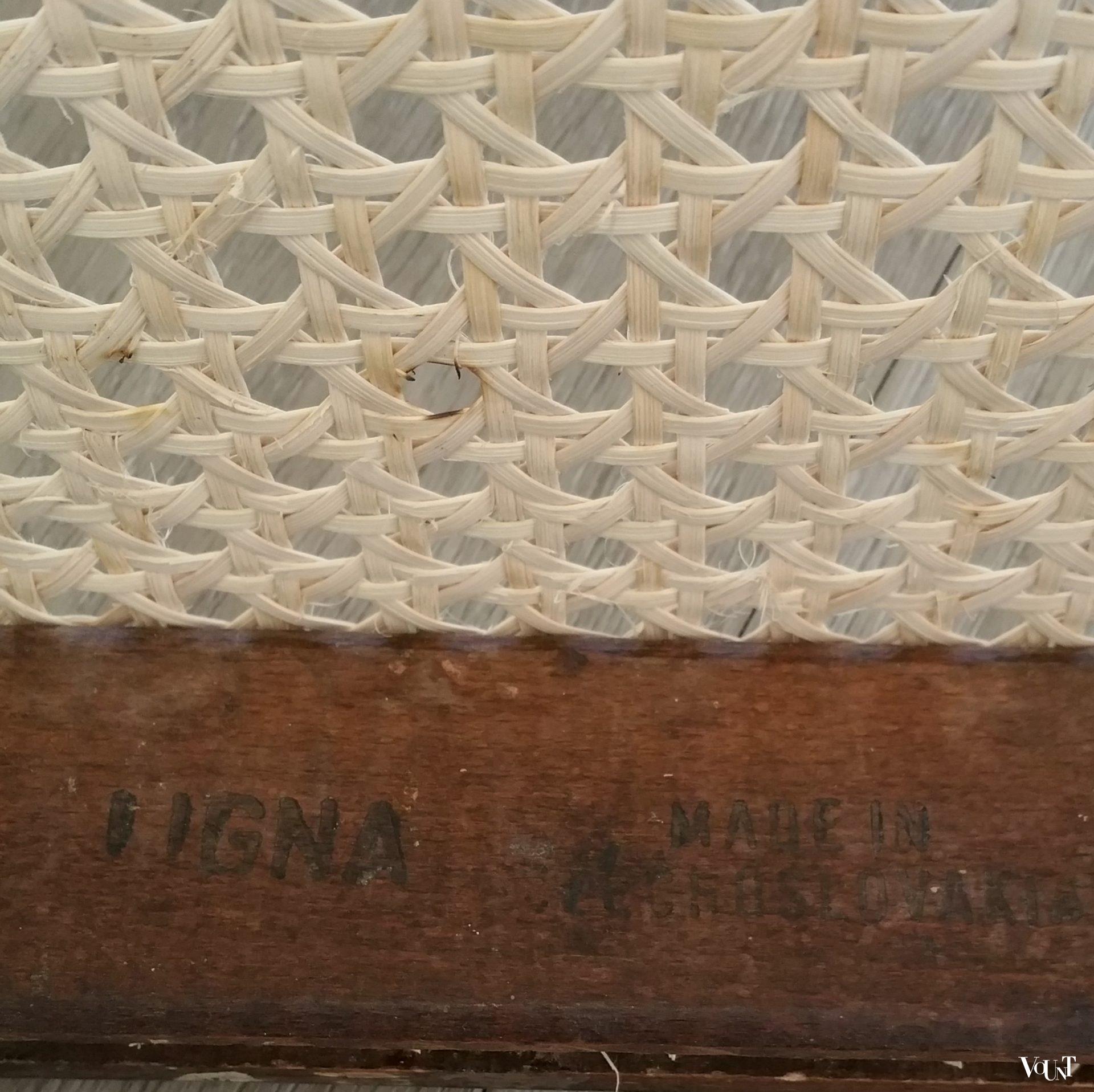 Praag of 811 stoel, Ligna, jaren '50/'60