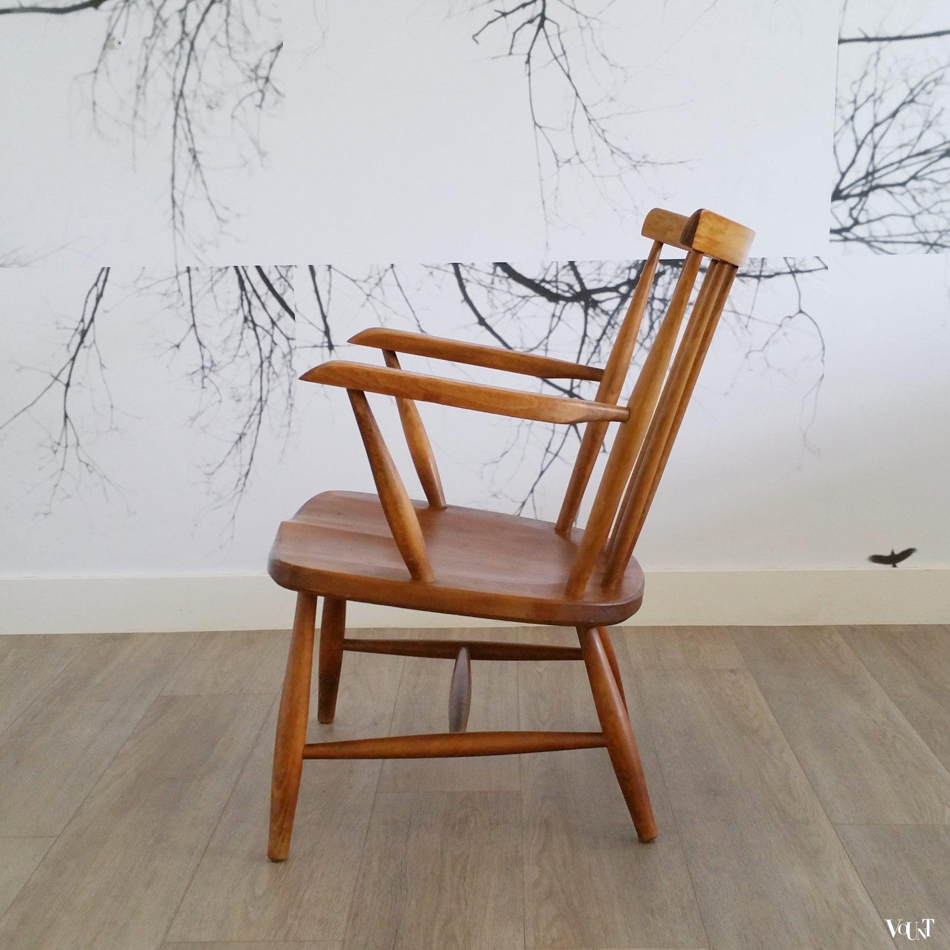 Vintage houten spijlenstoel met armleuningen, jaren '60